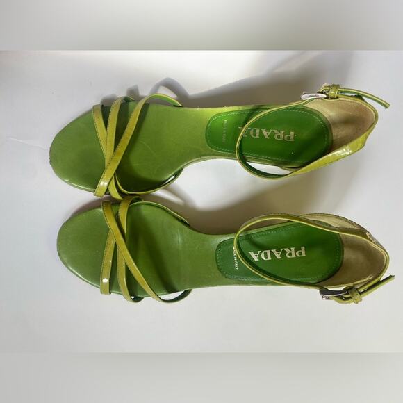 Prada strappy wedges. Patent leather. Lime green. EU 35.5, US Size 5.5. - Picture 13 of 16